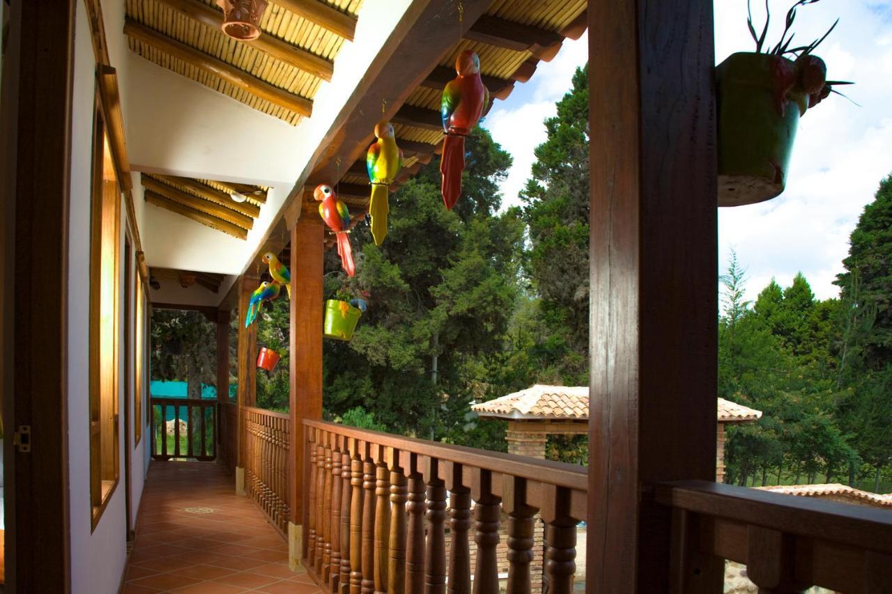 Hotel Villa Alegria Sáchica Eksteriør billede